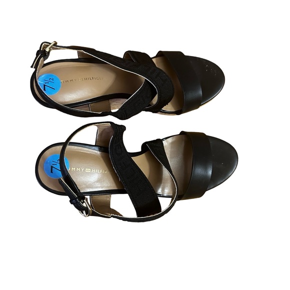 Tommy Hilfiger black women shoes /Like New/7.5 - Picture 4 of 5